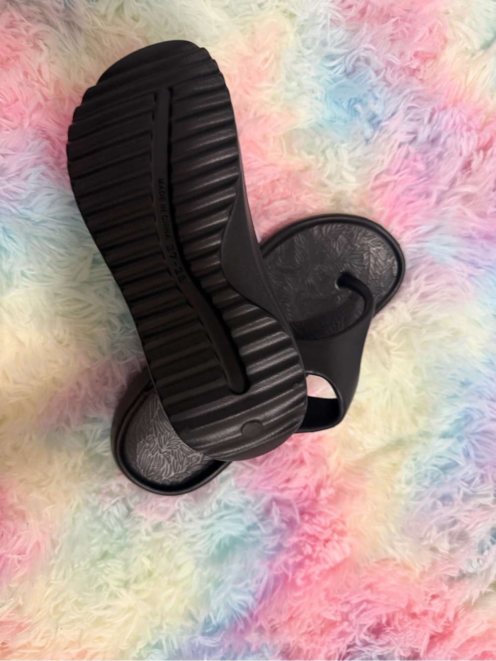 Women’s Black Slide Sandals with Cushioned Footbed